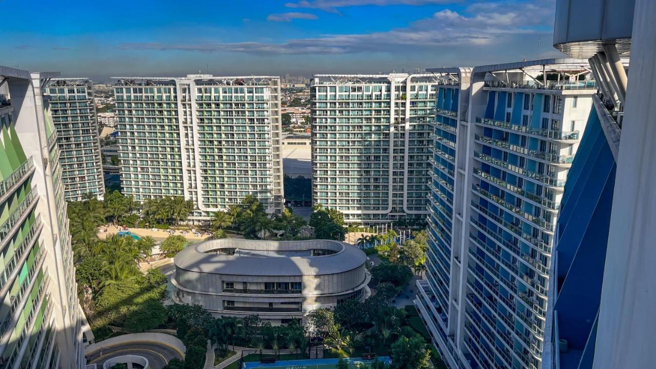 Azure Urban Resort Maui Unit Манила Экстерьер фото