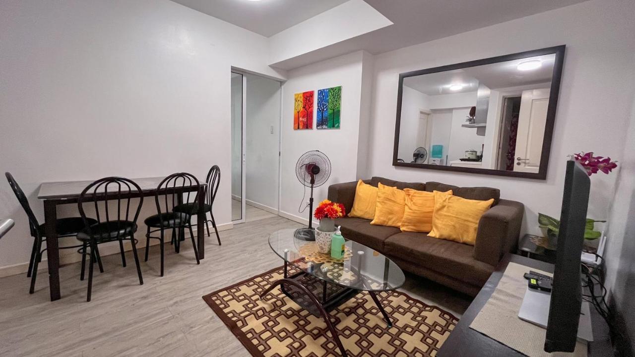 Azure Urban Resort Maui Unit Манила Экстерьер фото