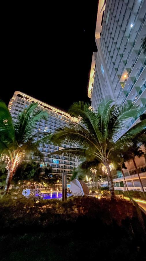 Azure Urban Resort Maui Unit Манила Экстерьер фото